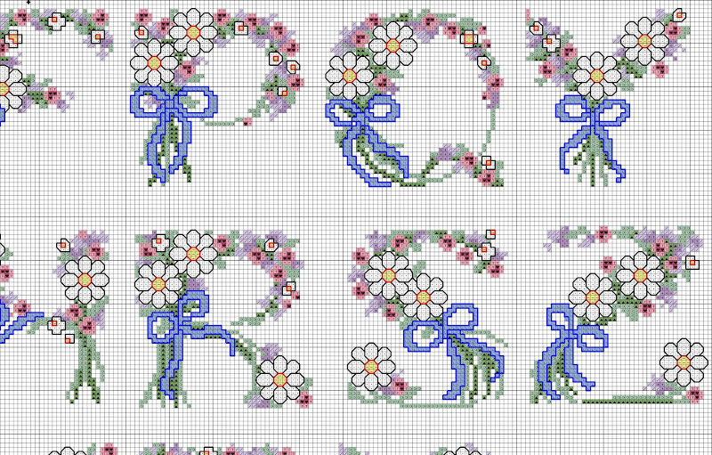 Schema punto croce alfabeto con fiorellini (3)